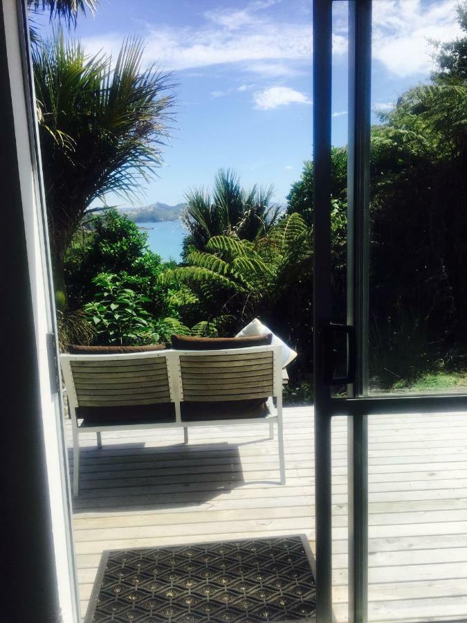 Matapouri Cabin By The Beach Hotel Esterno foto